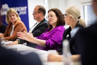 Konferenz „Potentiale & Herausforderungen von KI“