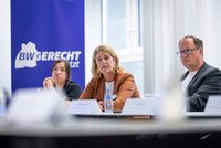 Konferenz „Potentiale & Herausforderungen von KI“